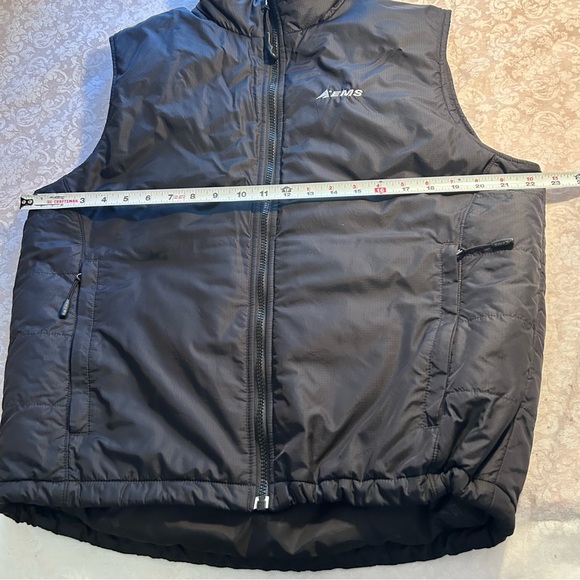 Eastern Mountain Sports ~ EMS Men’s Black Primaloft Insulated Vest in size Small - Picture 10 of 12